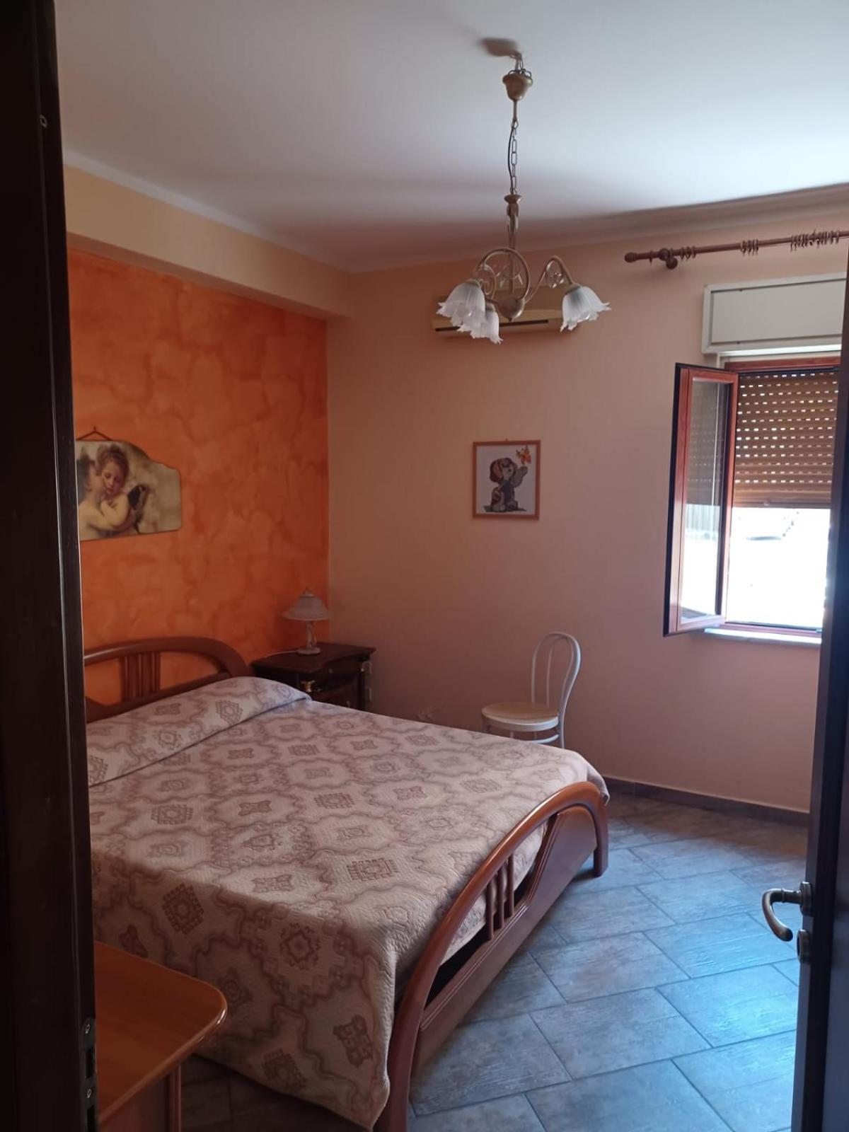 Holiday Homes Campofelice Di Roccella Exterior foto